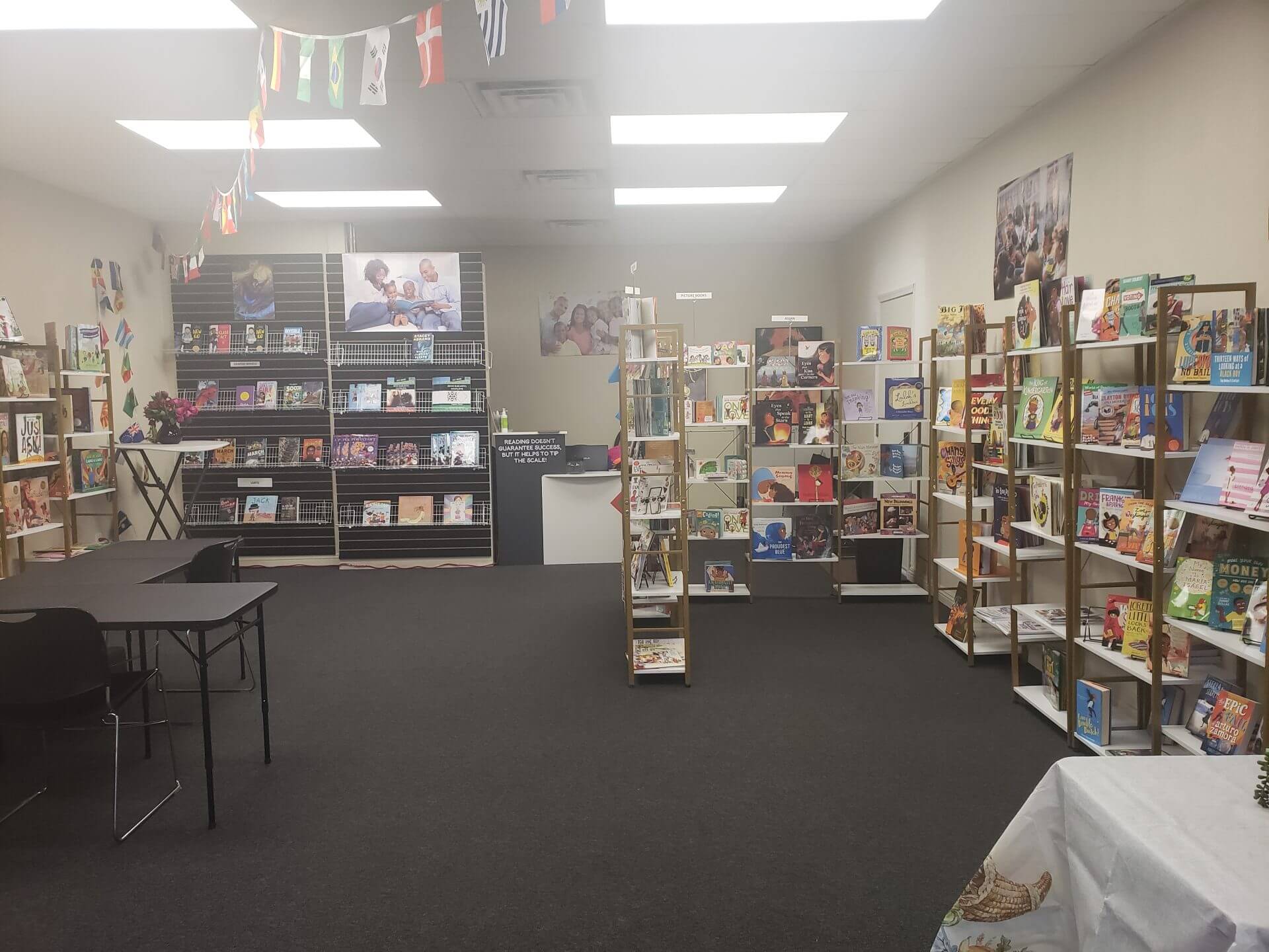 Bookstore in Las Vegas MCBLV Store Counter View 1